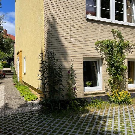 Gemuetliche Sanierte 1 Zimmer Wohnung Mit Privatem Parkplatz Im Zentrum 基尔 外观 照片